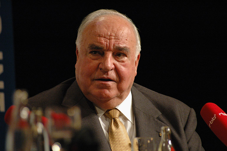 ehemaliger deutscher bundeskanzler helmut kohl