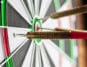 Dartscheibe mit Darts