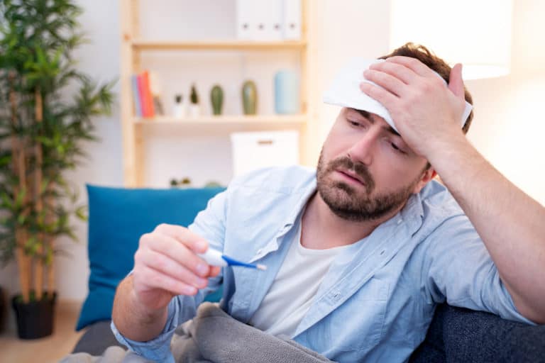 Krank zur Arbeit gehen oder zu Hause bleiben? Bewerbungen.de